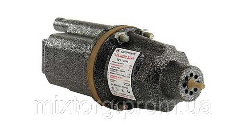 Вібраційний насос Малюк із нижнім забором води.